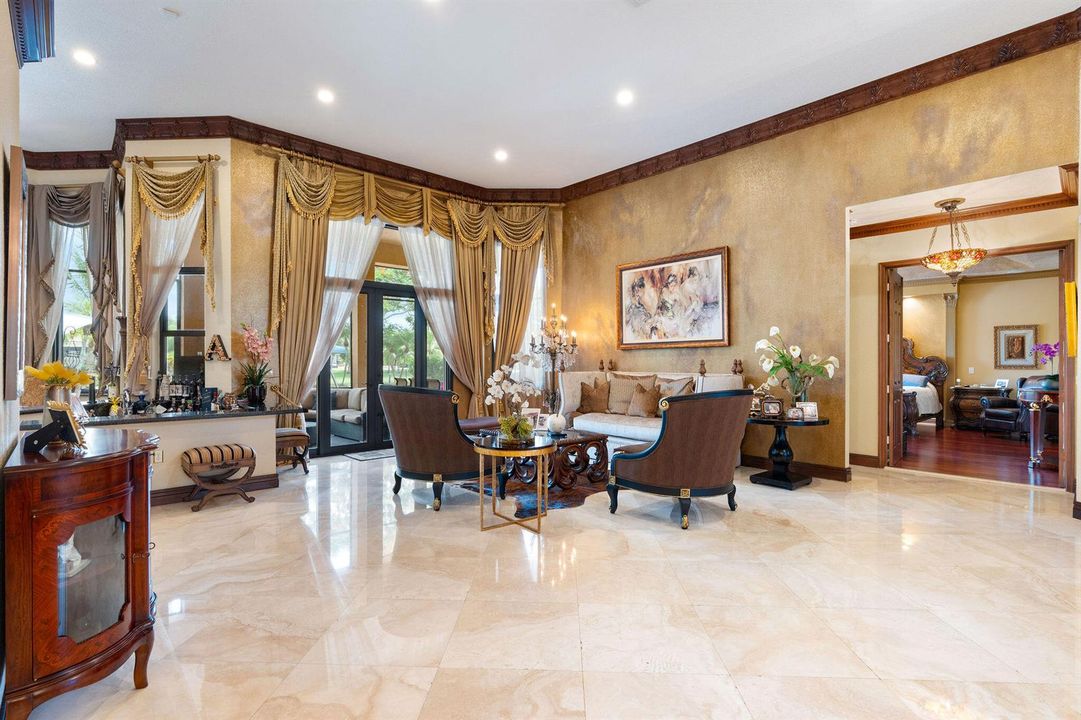 FORMAL LIVING ROOM