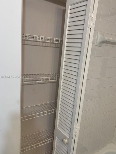 В аренду: $1,900 (1 спален, 1 ванн, 514 Квадратных фут)
