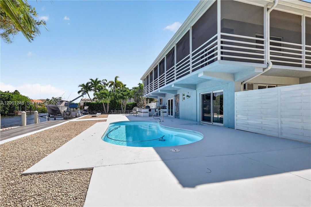 En Venta: $1,850,000 (3 camas, 3 baños, 1440 Pies cuadrados)