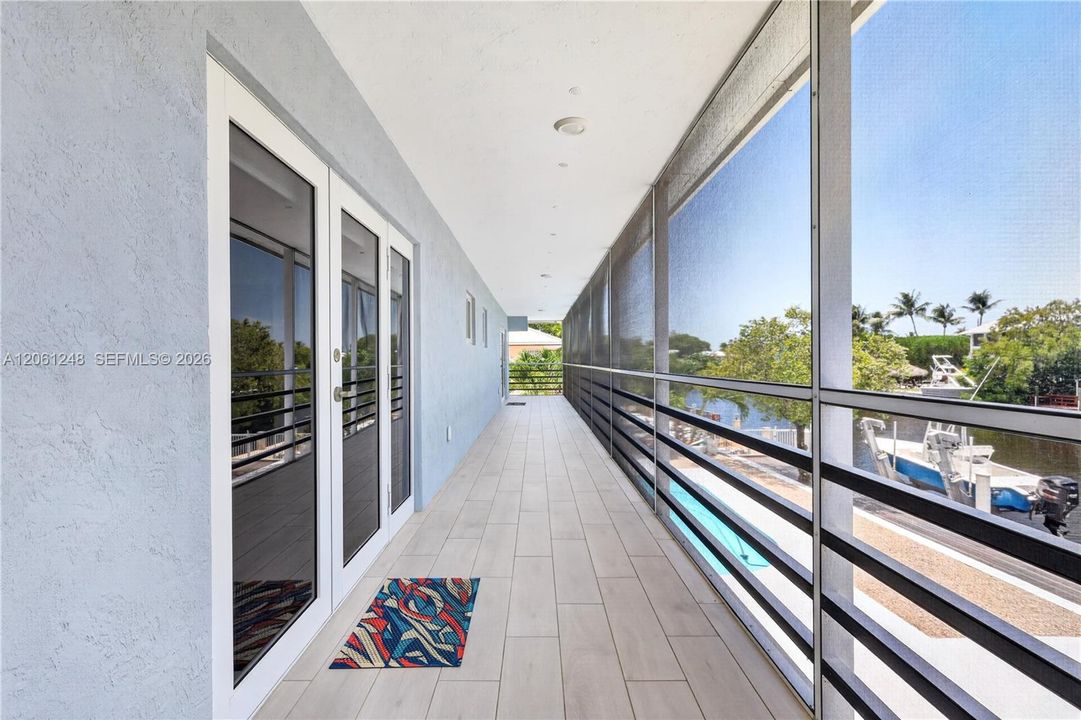 En Venta: $1,850,000 (3 camas, 3 baños, 1440 Pies cuadrados)
