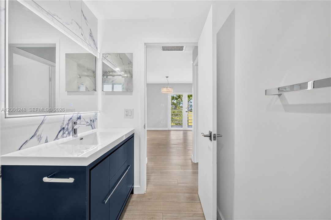 En Venta: $1,850,000 (3 camas, 3 baños, 1440 Pies cuadrados)