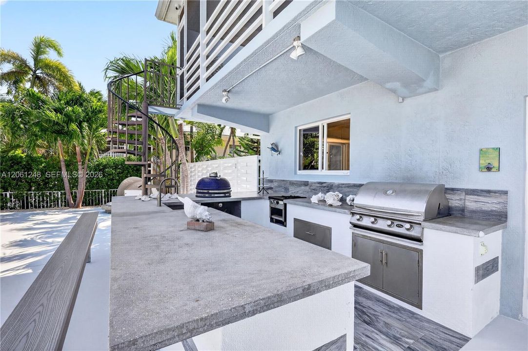 En Venta: $1,850,000 (3 camas, 3 baños, 1440 Pies cuadrados)