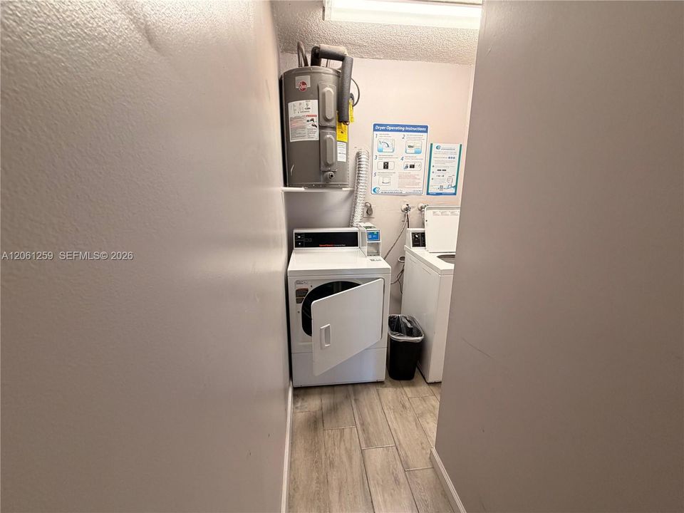 В аренду: $2,350 (2 спален, 2 ванн, 819 Квадратных фут)