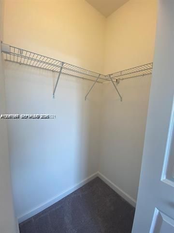 В аренду: $2,850 (3 спален, 3 ванн, 1320 Квадратных фут)