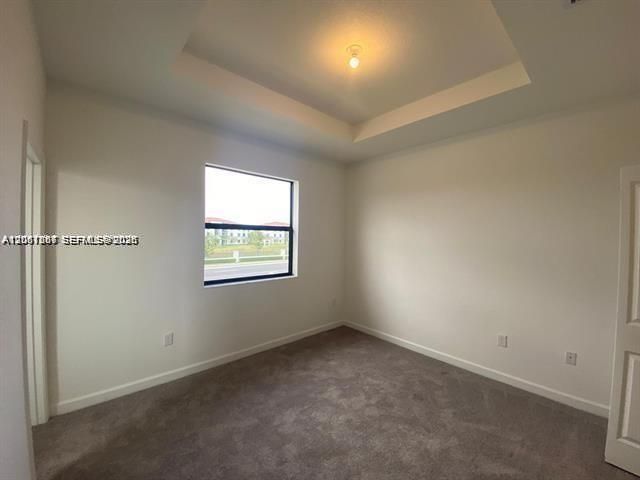 В аренду: $2,850 (3 спален, 3 ванн, 1320 Квадратных фут)