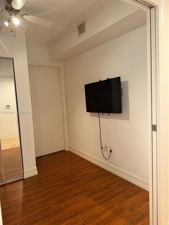 Activo con contrato: $689,000 (2 camas, 1 baños, 1086 Pies cuadrados)
