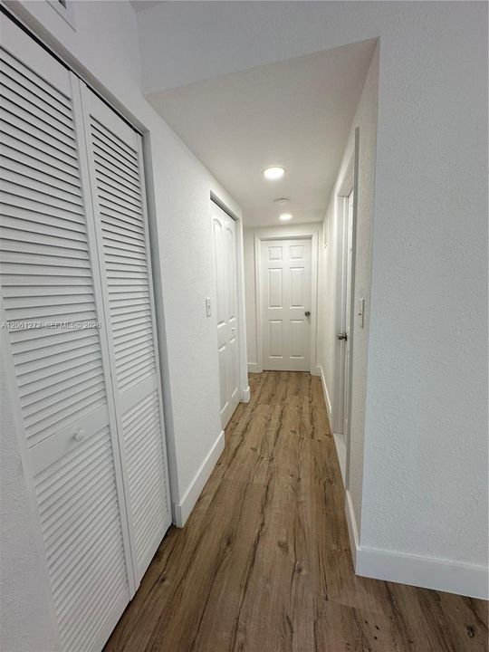 В аренду: $2,150 (2 спален, 1 ванн, 812 Квадратных фут)