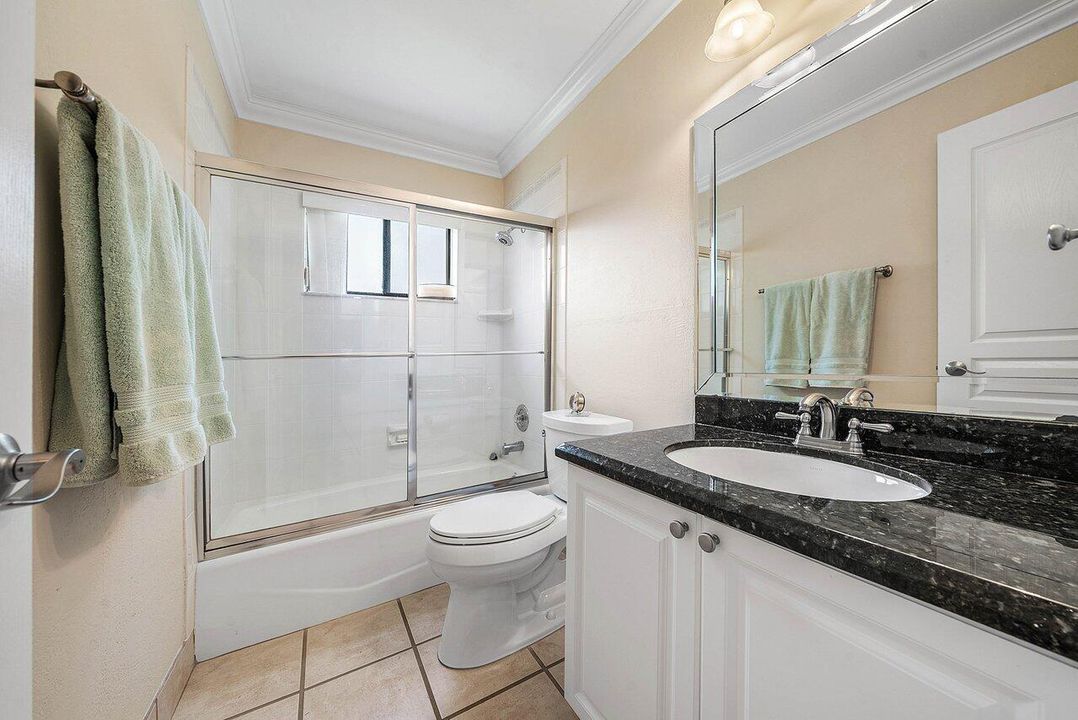 017-2371Northwest30thRoad-BocaRaton-FL-3