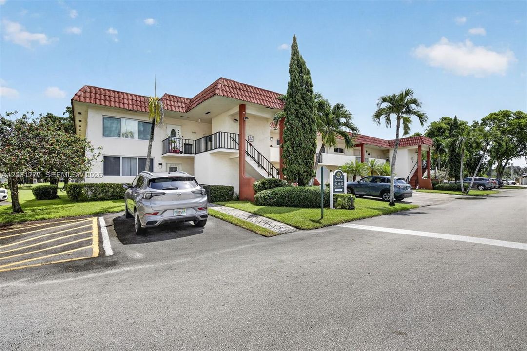 En Venta: $187,000 (2 camas, 2 baños, 1170 Pies cuadrados)