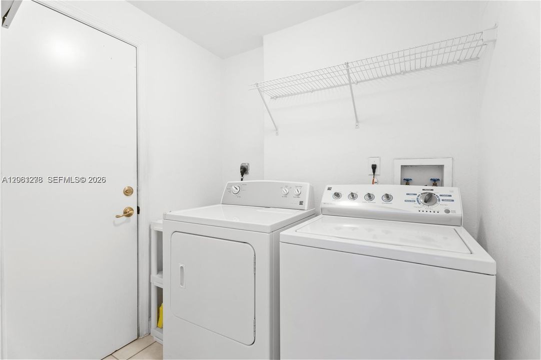 В аренду: $4,500 (3 спален, 2 ванн, 0 Квадратных фут)