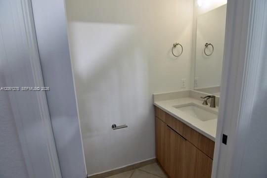 В аренду: $4,500 (3 спален, 2 ванн, 0 Квадратных фут)