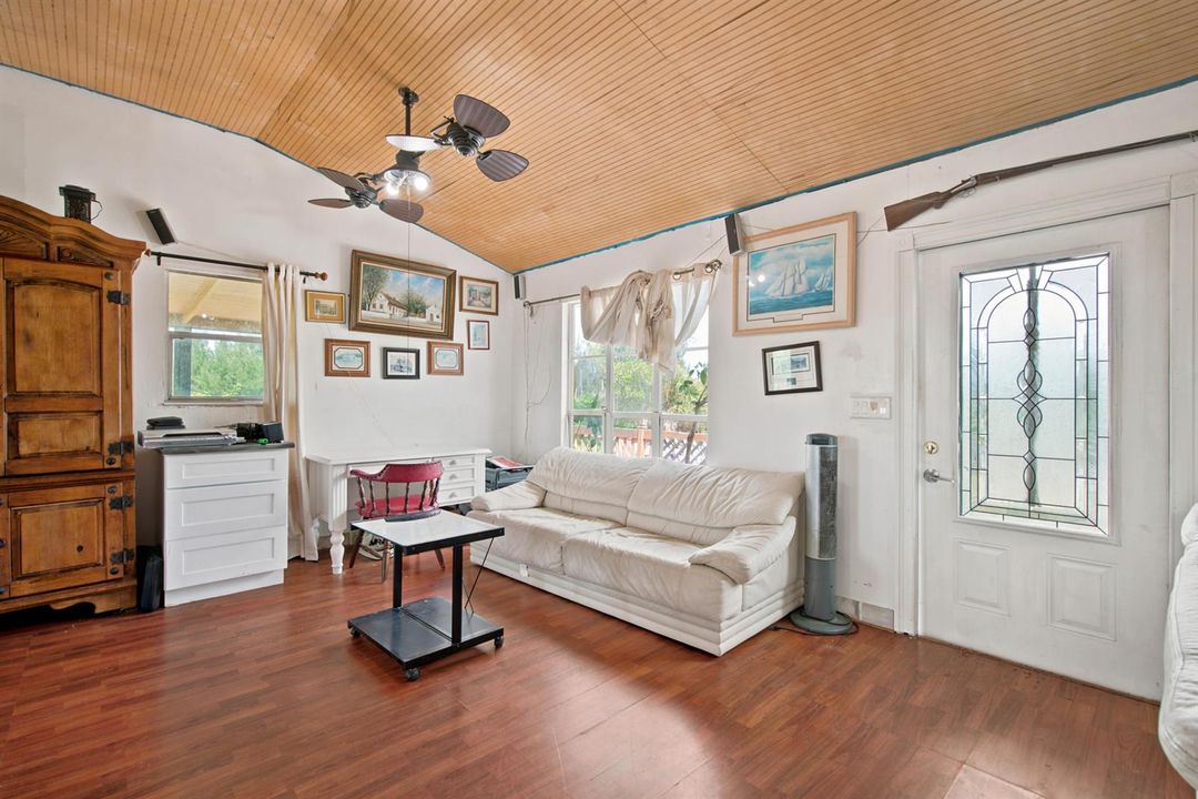 4157 Berkshire Rd_035