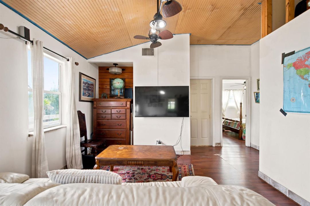 4157 Berkshire Rd_039