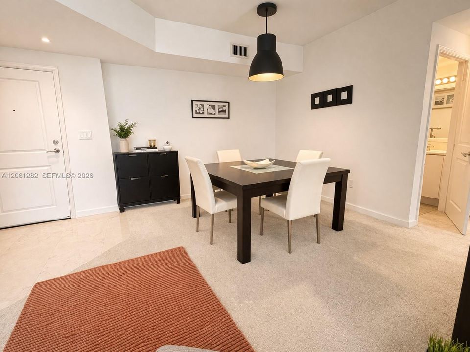 В аренду: $3,600 (2 спален, 2 ванн, 1251 Квадратных фут)