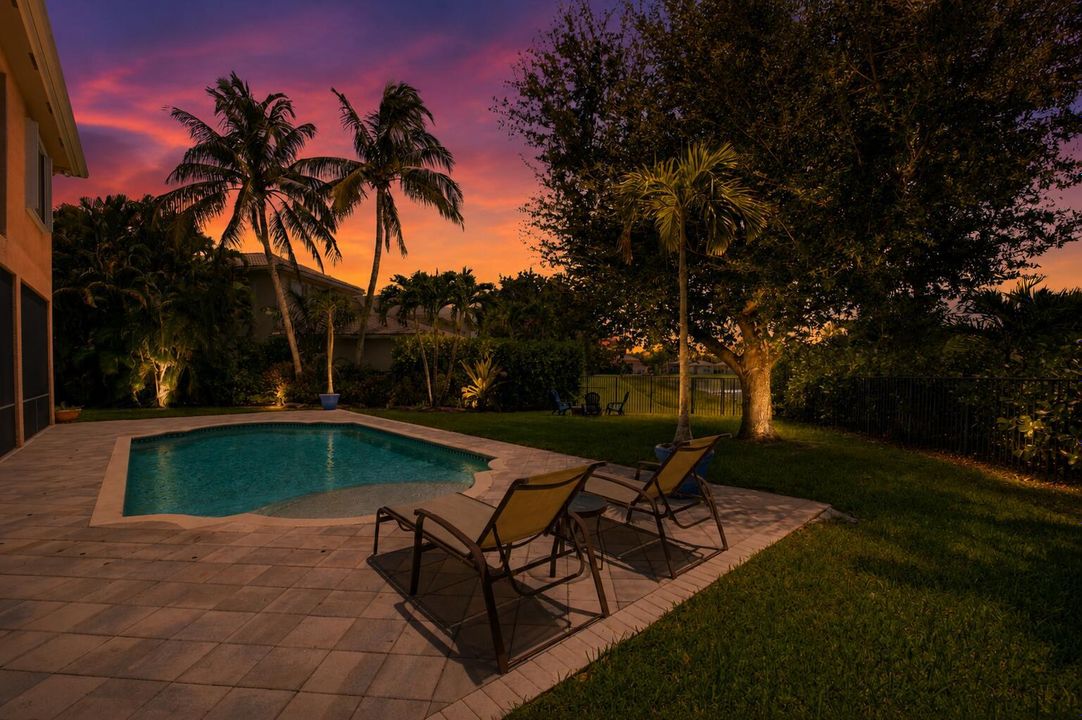 Tropical Landscaping