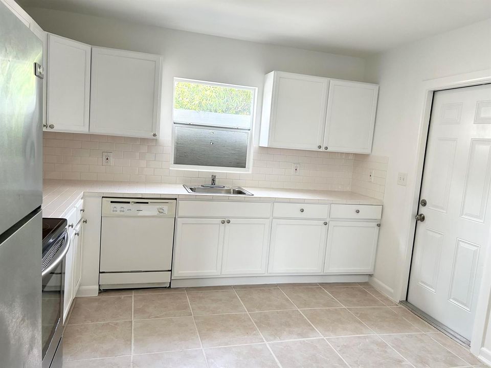 Kitchen2