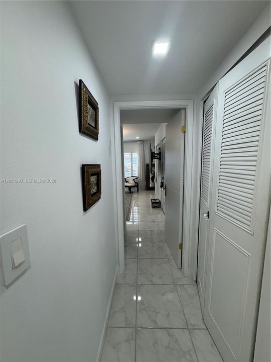 На продажу: $265,000 (2 спален, 2 ванн, 1080 Квадратных фут)