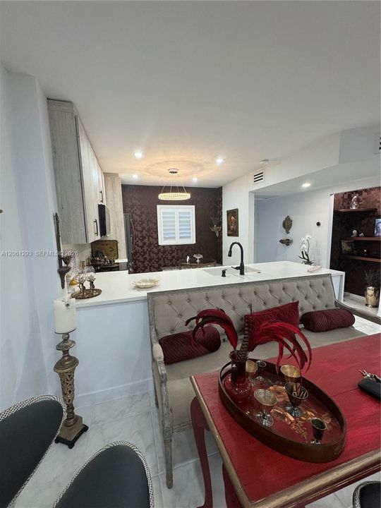 На продажу: $265,000 (2 спален, 2 ванн, 1080 Квадратных фут)