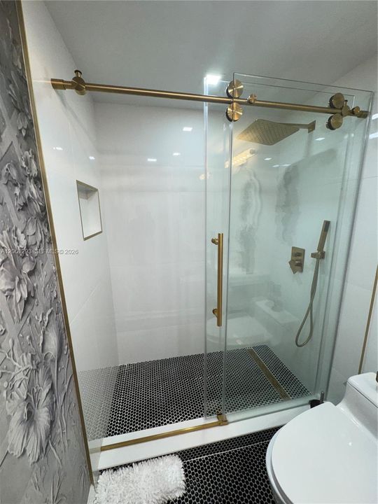 На продажу: $265,000 (2 спален, 2 ванн, 1080 Квадратных фут)