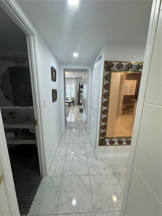 На продажу: $265,000 (2 спален, 2 ванн, 1080 Квадратных фут)