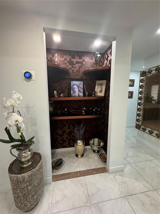 На продажу: $265,000 (2 спален, 2 ванн, 1080 Квадратных фут)