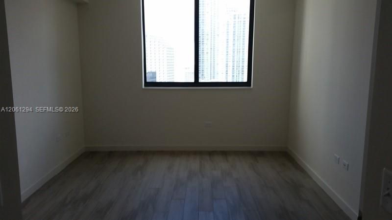 В аренду: $3,200 (1 спален, 1 ванн, 694 Квадратных фут)