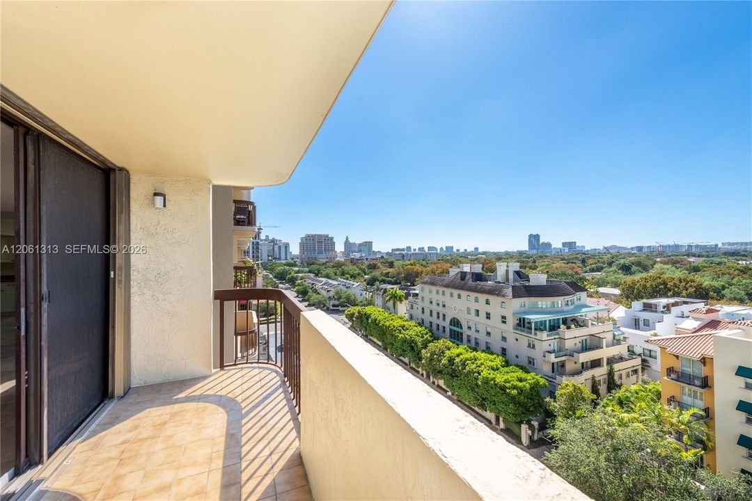 На продажу: $955,000 (2 спален, 2 ванн, 1595 Квадратных фут)