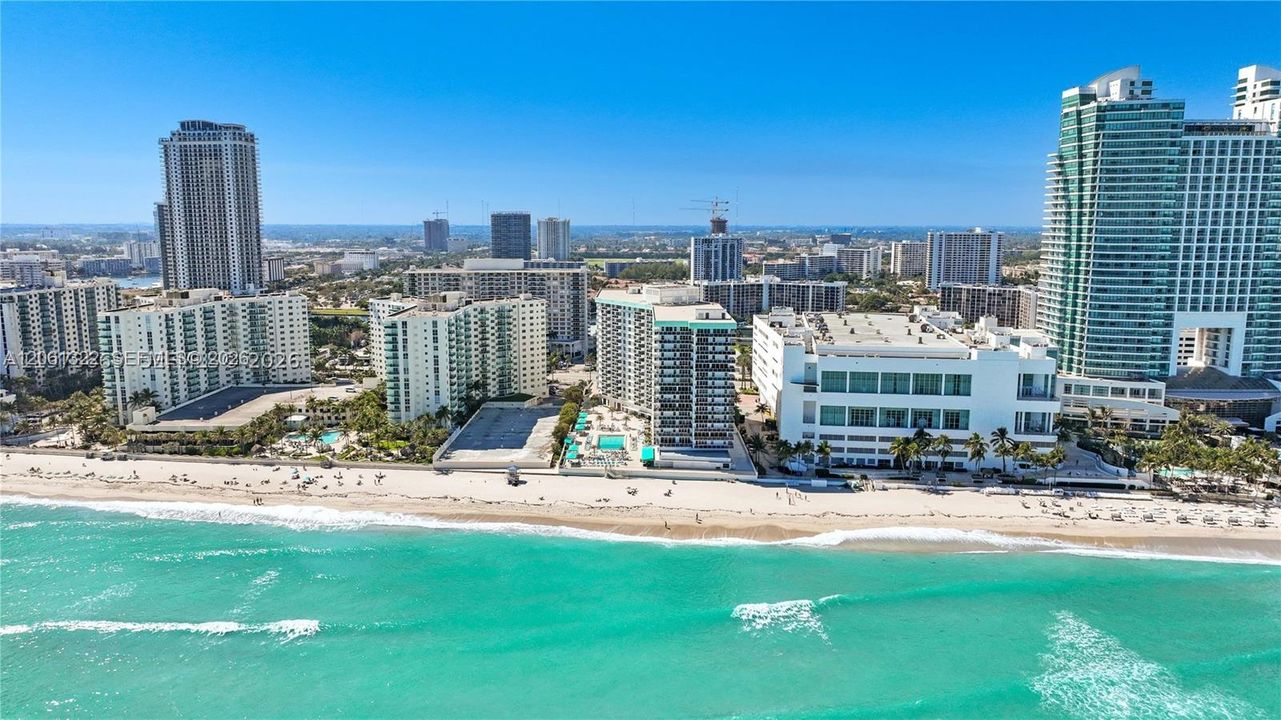 For Rent: $4,500 (2 beds, 2 baths, 1248 Square Feet)