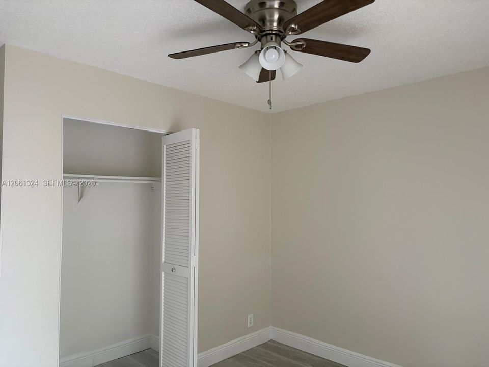 For Sale: $339,990 (3 beds, 2 baths, 1320 Square Feet)