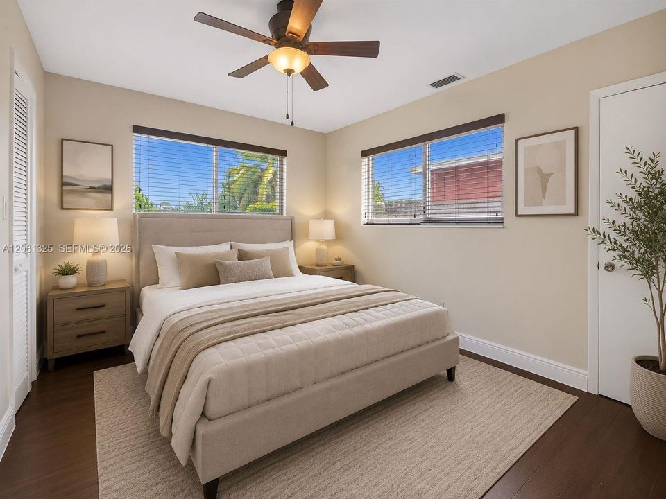 Active With Contract: $3,400 (3 beds, 2 baths, 1611 Square Feet)