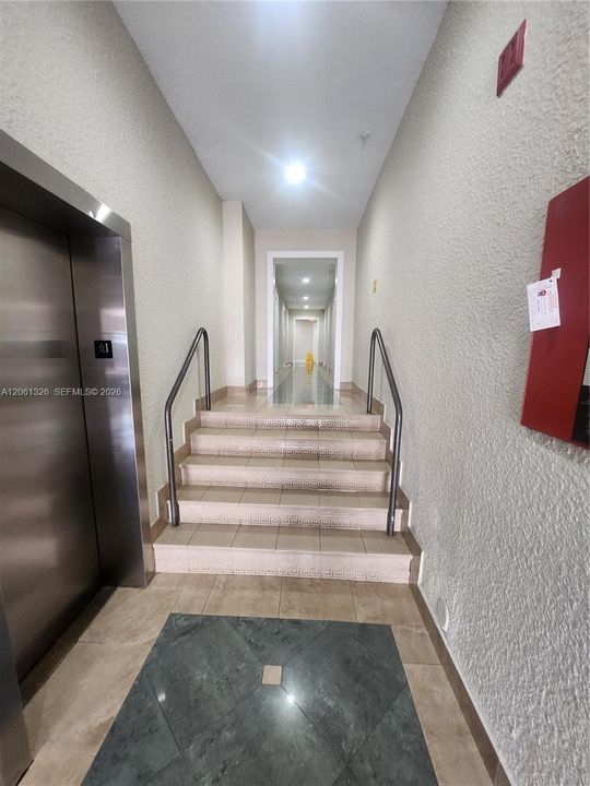 В аренду: $1,700 (1 спален, 1 ванн, 450 Квадратных фут)