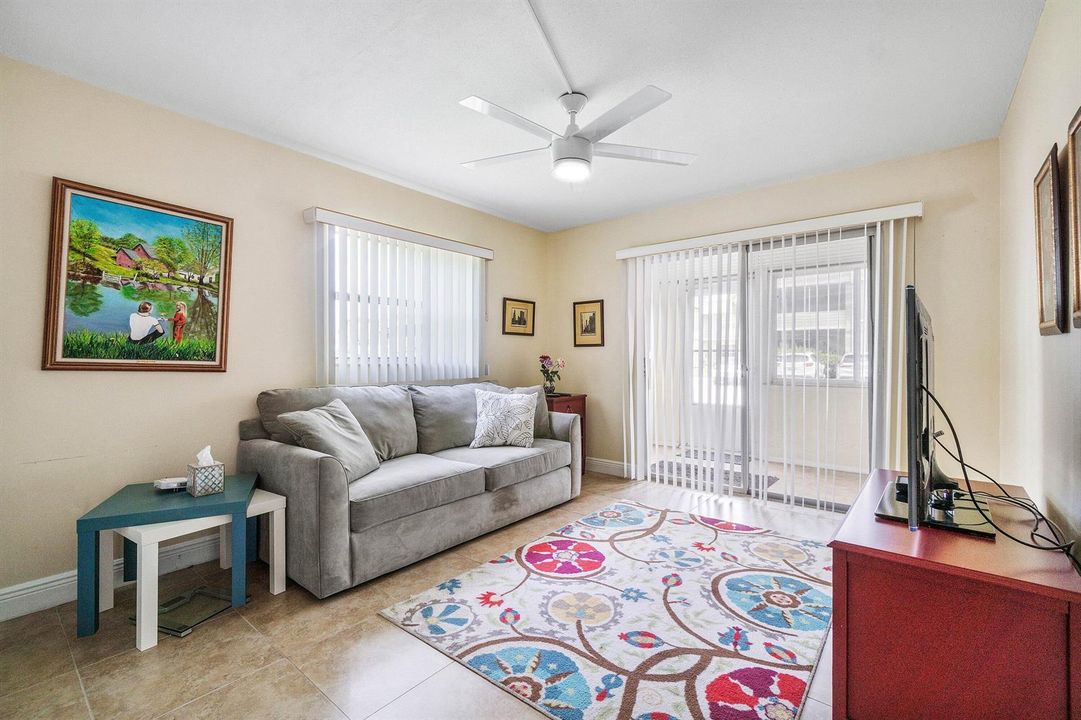 020-737FlandersP-DelrayBeach-FL-33484-SM