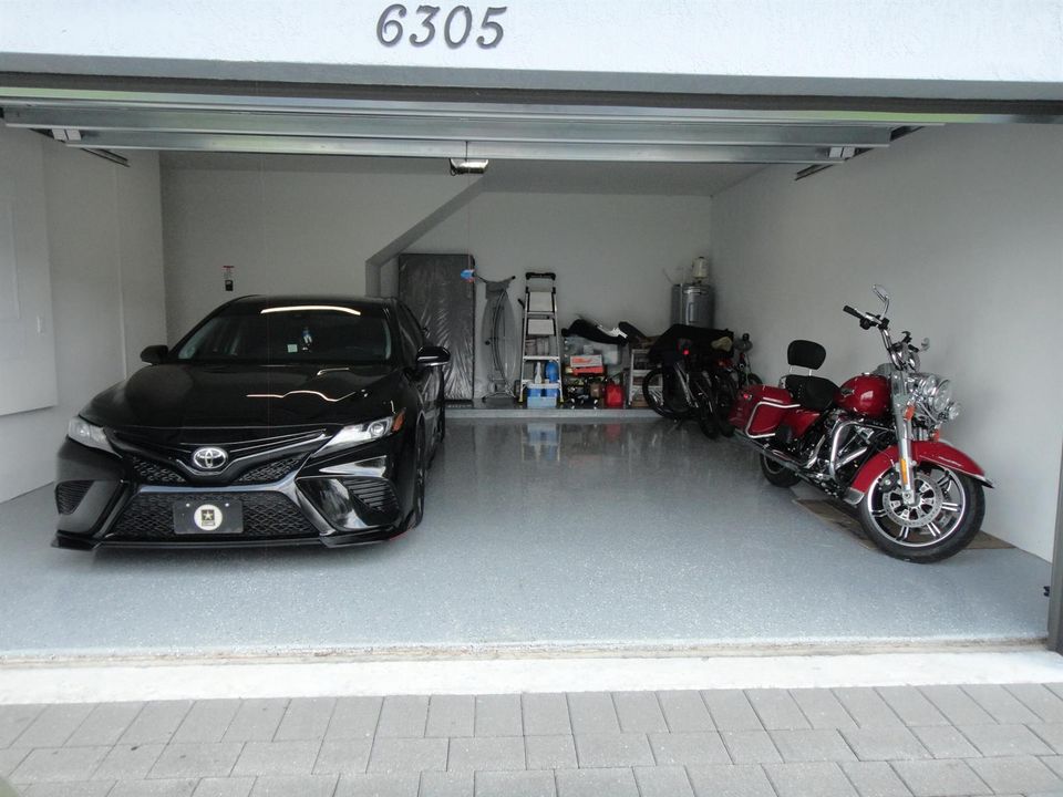 GARAGE