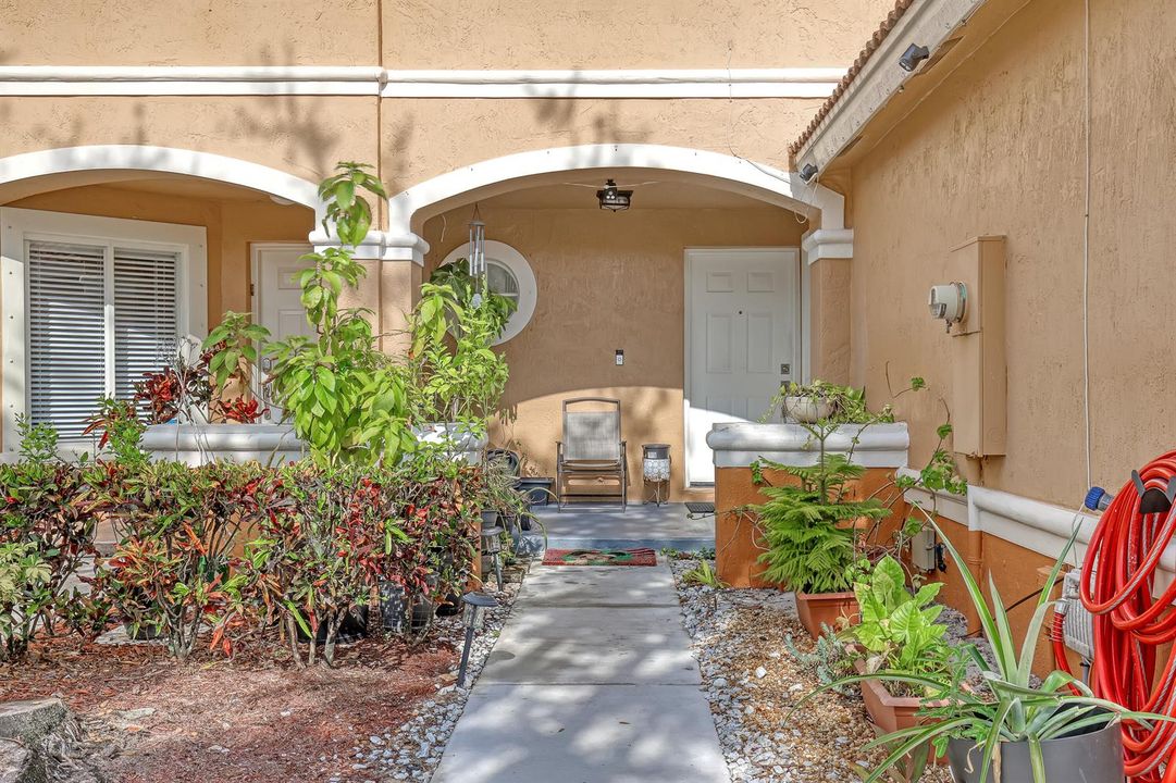 3070 Waddell (4)