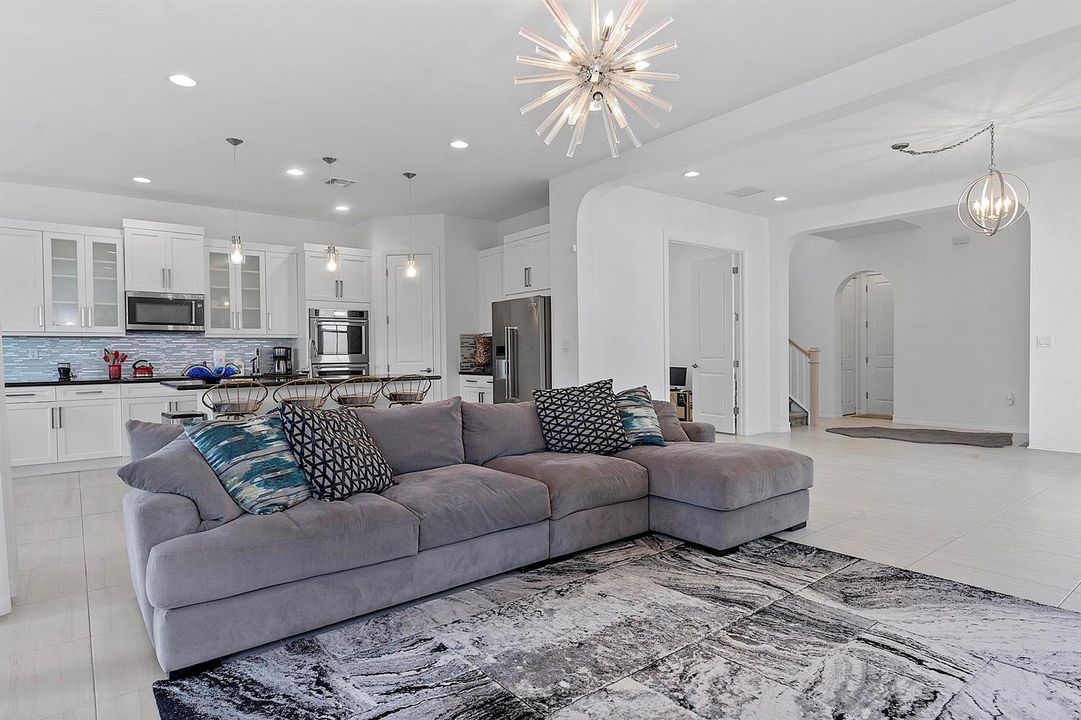 11824 SW 13 Ct Pembroke Pines, Fl 32025