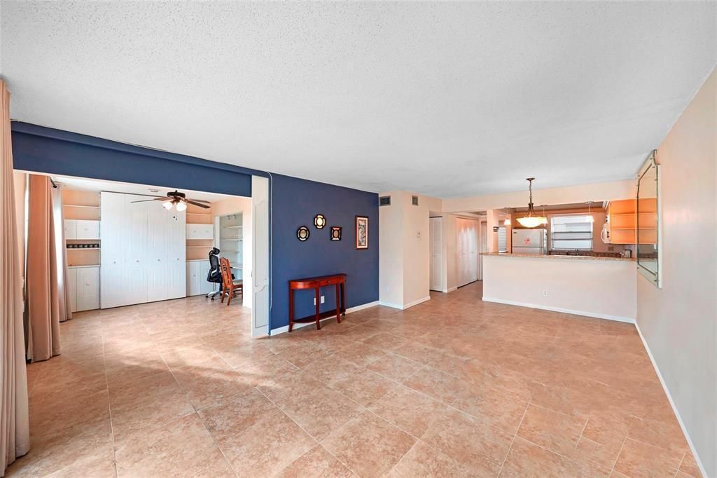 Living/Dinning Area