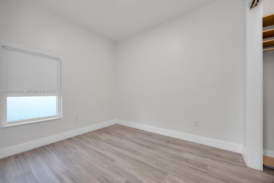 В аренду: $2,950 (2 спален, 1 ванн, 750 Квадратных фут)
