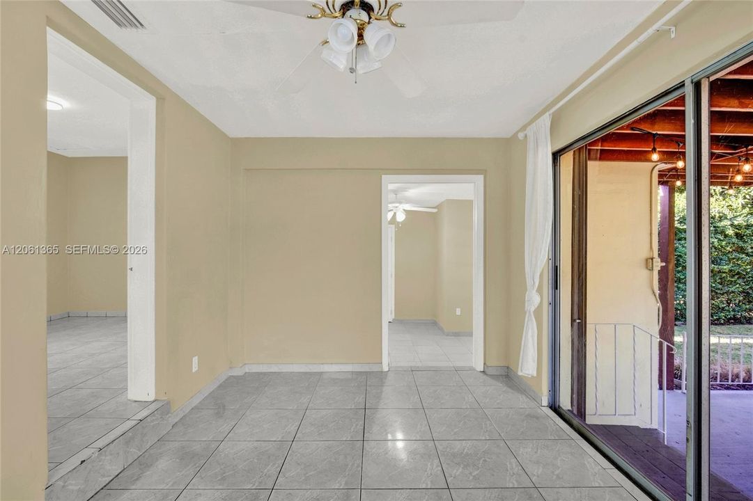 На продажу: $950,000 (3 спален, 2 ванн, 1349 Квадратных фут)