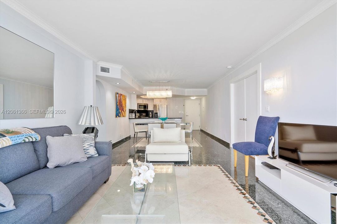 For Rent: $4,600 (2 beds, 2 baths, 1040 Square Feet)