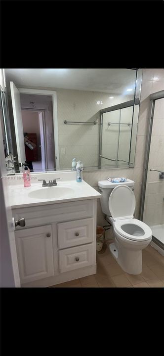 На продажу: $350,000 (2 спален, 1 ванн, 777 Квадратных фут)