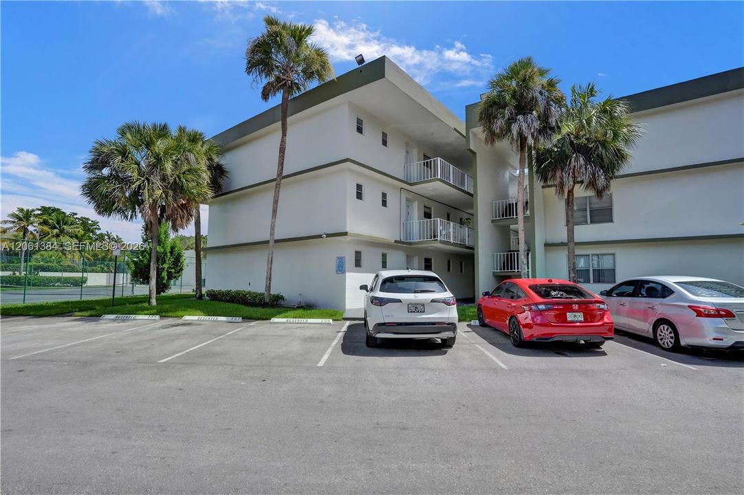 En Venta: $182,000 (2 camas, 2 baños, 1252 Pies cuadrados)