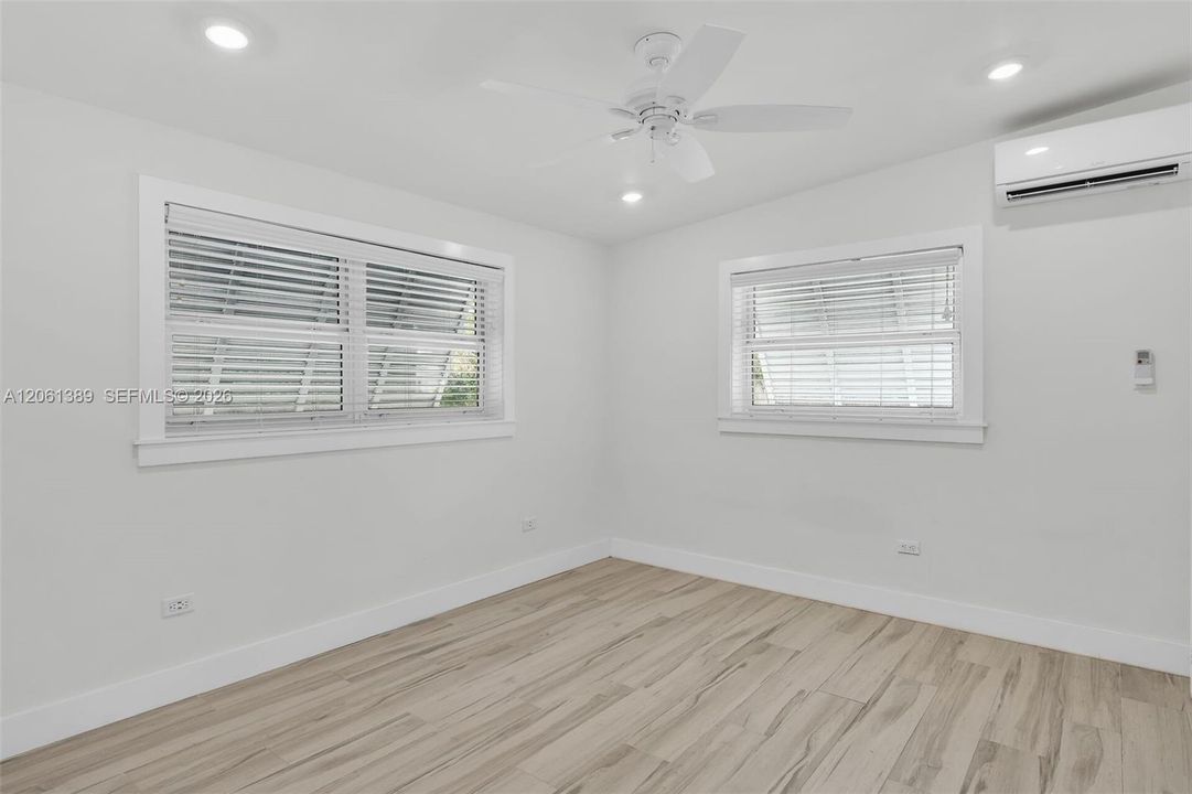 En Venta: $2,899,000 (0 camas, 0 baños, 2409 Pies cuadrados)