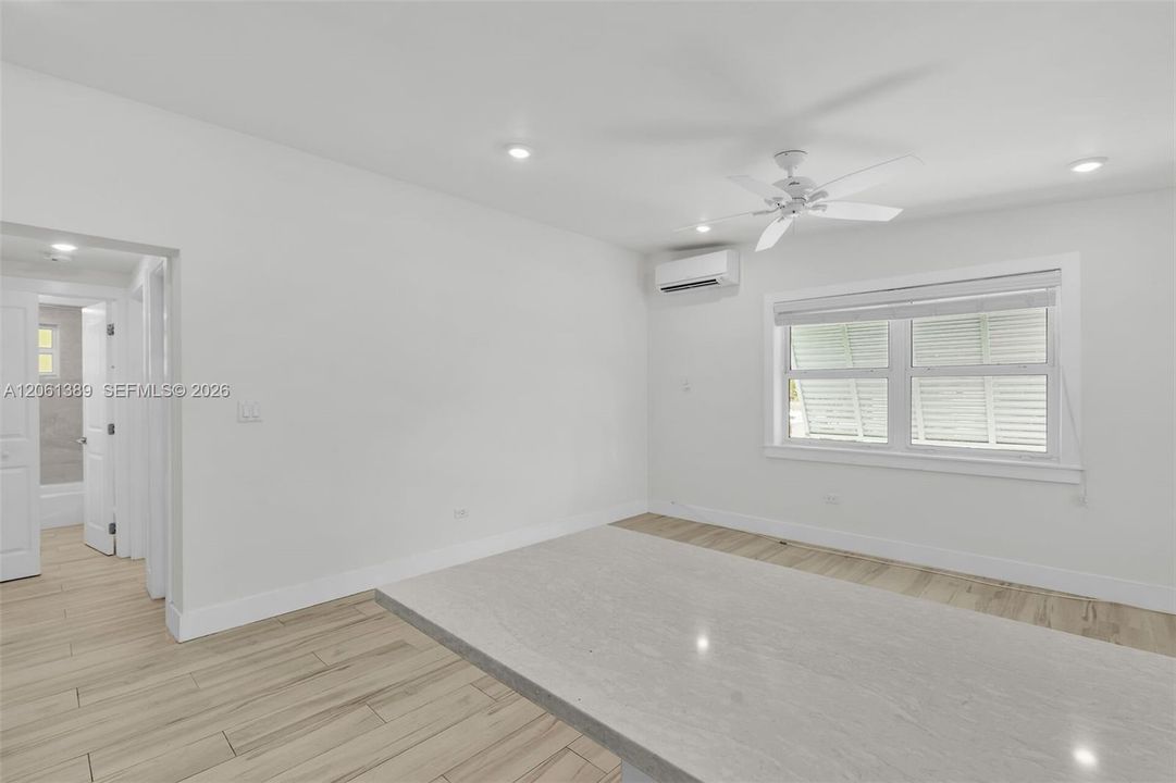 En Venta: $2,899,000 (0 camas, 0 baños, 2409 Pies cuadrados)