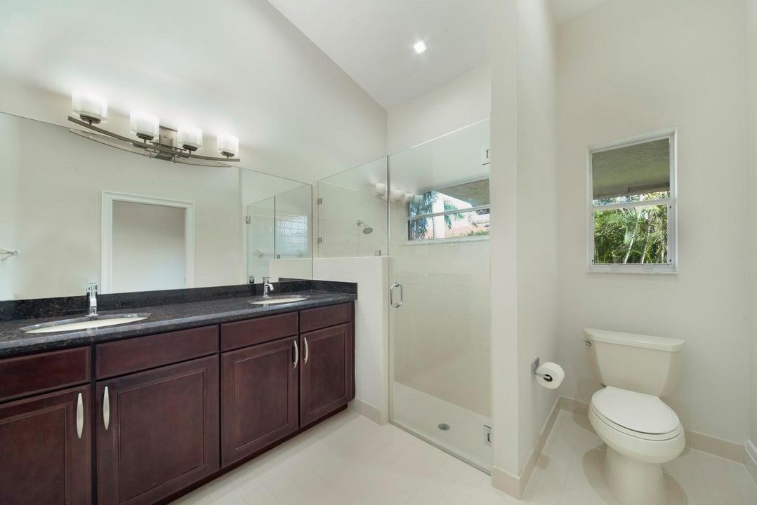 Walk=in Shower