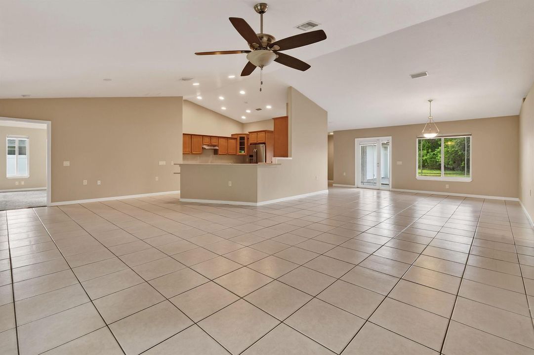 FamilyRoom