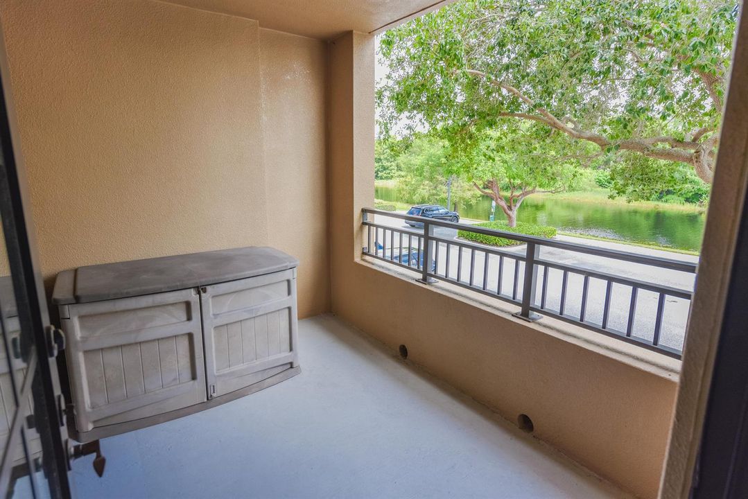 4907 Midtown Ln_1212_Linda Grady_6