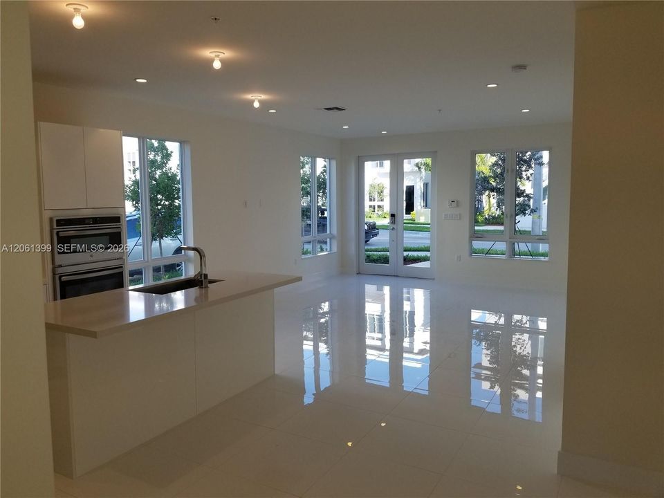 En Renta: $3,400 (3 camas, 2 baños, 1351 Pies cuadrados)