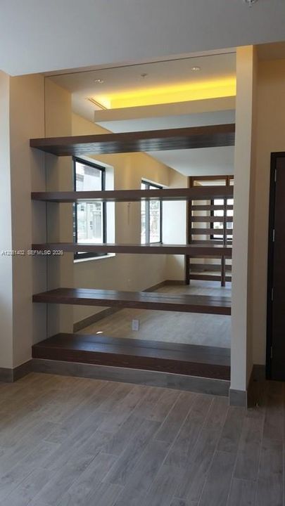 В аренду: $4,600 (2 спален, 2 ванн, 1097 Квадратных фут)
