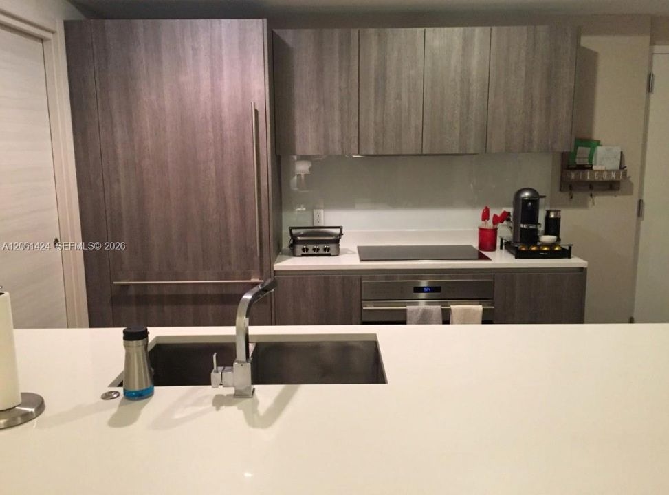 В аренду: $6,500 (2 спален, 2 ванн, 1253 Квадратных фут)