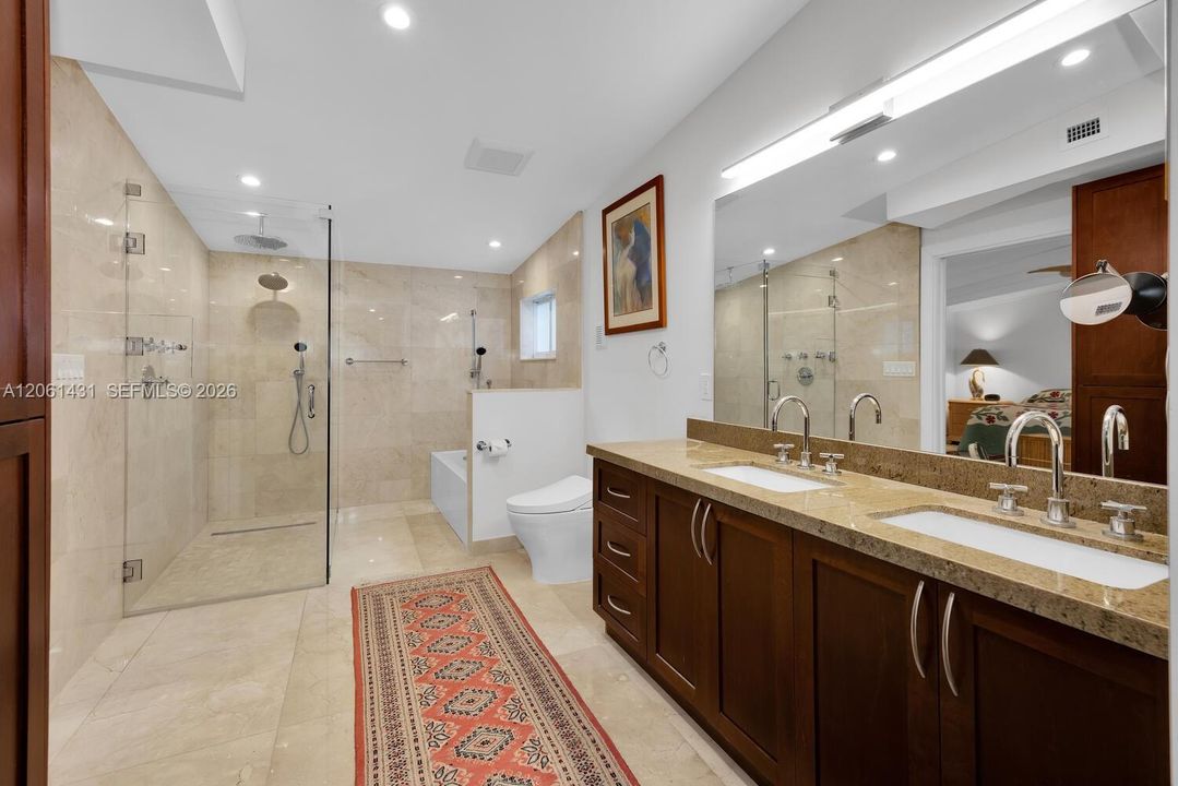 For Rent: $7,100 (2 beds, 2 baths, 1840 Square Feet)